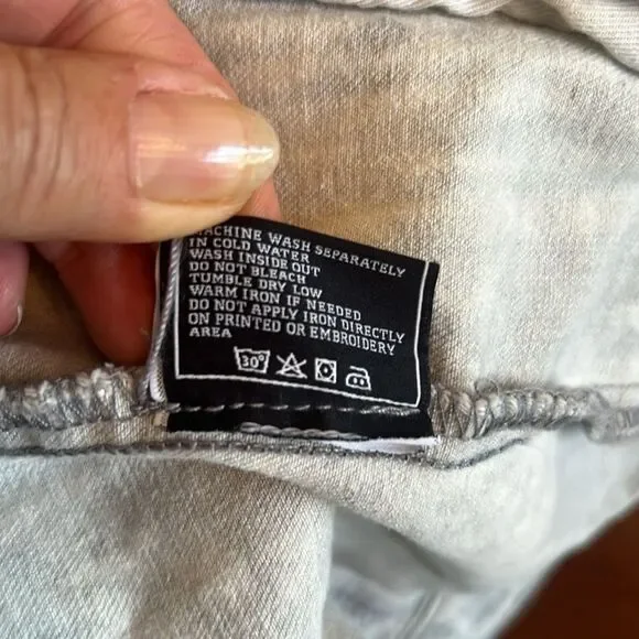 Akoo Light Gray Acid Washed and Paint Splatter Design Denim Jacket ~ Size XL - Picture 8 of 11